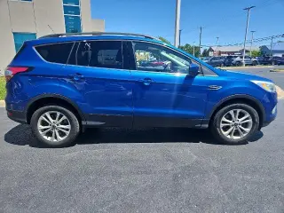 Ford Escape 2017 AWD SE 4dr SUV
