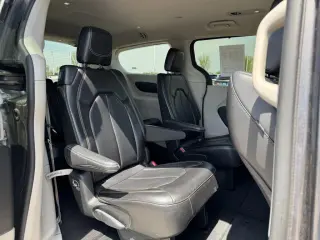 Chrysler Pacifica 2023 Touring L 4dr Mini-Van