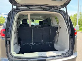 Chrysler Pacifica 2023 Touring L 4dr Mini-Van
