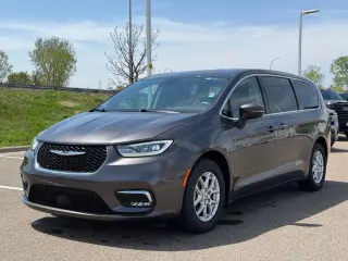 Chrysler Pacifica 2023 Touring L 4dr Mini-Van