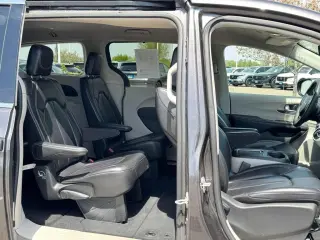 Chrysler Pacifica 2023 Touring L 4dr Mini-Van