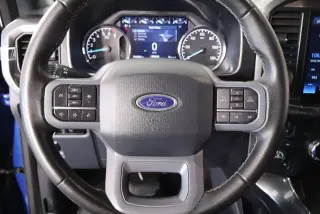 Ford F-150 2023 4x4 XL 4dr SuperCrew 5.5 ft. SB