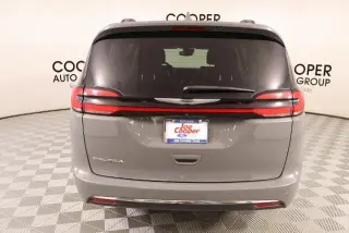 Chrysler Pacifica 2022 Touring L 4dr Mini-Van