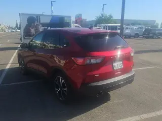 Ford Escape Hybrid 2021 SE 4dr SUV