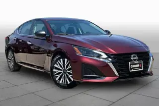 Nissan Altima 2024 2.5 SV 4dr Sedan