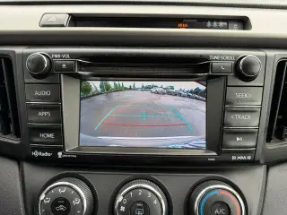 Toyota RAV4 2017 AWD LE 4dr SUV