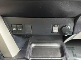 Toyota RAV4 2017 AWD LE 4dr SUV