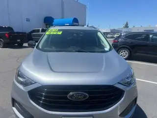 Ford Edge 2022 AWD SE 4dr Crossover