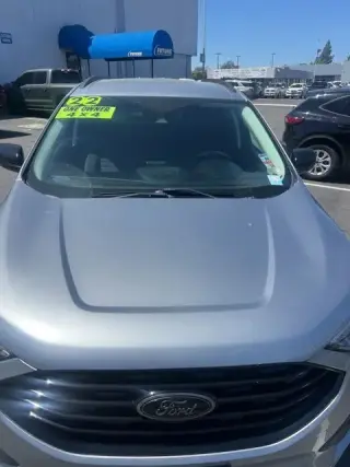 Ford Edge 2022 AWD SE 4dr Crossover
