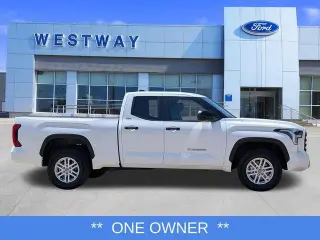 Toyota Tundra 2024 4x4 SR5 4dr Double Cab Pickup SB