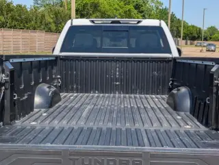 Toyota Tundra 2024 4x4 SR5 4dr Double Cab Pickup SB