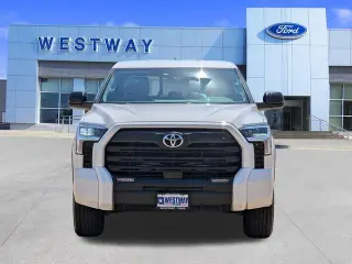 Toyota Tundra 2024 4x4 SR5 4dr Double Cab Pickup SB