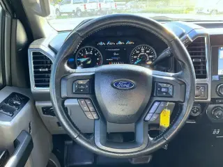 Ford F-150 2016 4x4 Lariat 4dr SuperCab 8 ft. LB