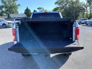 Ford F-150 2016 4x4 Lariat 4dr SuperCab 8 ft. LB