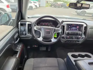 GMC Sierra 1500 2015 4x4 SLE 4dr Double Cab 6.5 ft. SB