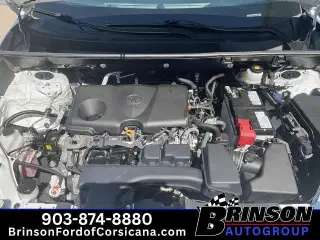 Toyota RAV4 2024 XLE Premium 4dr SUV