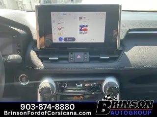 Toyota RAV4 2024 XLE Premium 4dr SUV