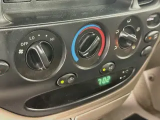 Toyota Tundra 2006 SR5 4dr Access Cab SB (4.7L V8)