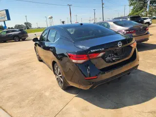 Nissan Sentra 2023 SV 4dr Sedán