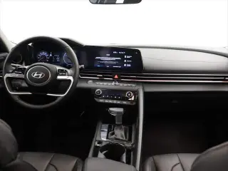 Hyundai ELANTRA Híbrido 2024 Limited 4p Sedan