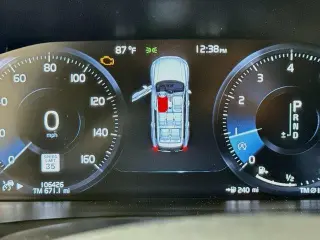 Volvo XC90 2016 AWD T6 Momentum 4p SUV