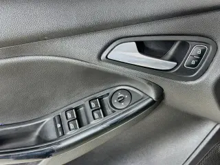 Ford Focus 2017 AWD RS 4p Hatchback