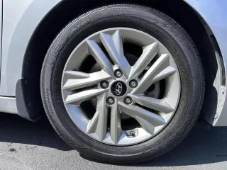 Hyundai ELANTRA 2020 Edición de Valor 4p Sedán