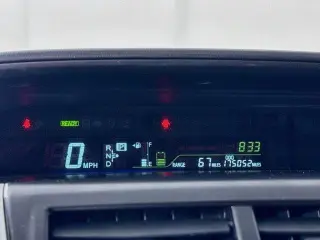 Toyota Prius v 2013 Two 4dr Wagon