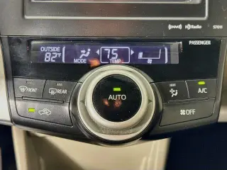 Toyota Prius v 2013 Two 4dr Wagon
