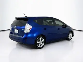 Toyota Prius v 2013 Two 4dr Wagon