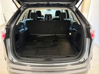 Ford Edge 2023 AWD SE 4dr Crossover