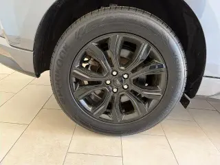 Ford Edge 2023 AWD SE 4dr Crossover