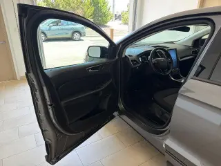 Ford Edge 2023 AWD SE 4dr Crossover