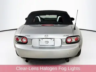 Mazda MX-5 Miata 2007 Sport 2dr Convertible (2L I4 6A)