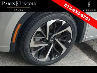 Mitsubishi Outlander PHEV 2023 AWD SEL 4p SUV