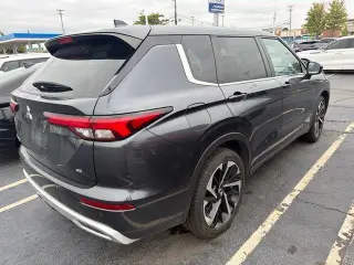 Mitsubishi Outlander 2024 SE 4p SUV