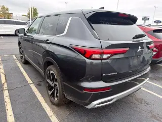 Mitsubishi Outlander 2024 SE 4p SUV