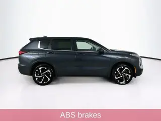 Mitsubishi Outlander 2024 SE 4dr SUV
