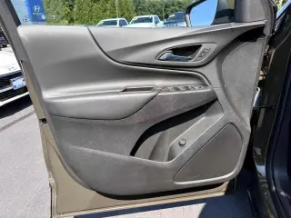 Chevrolet Equinox 2023 4x4 LT 4dr SUV con 1LT