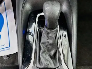 Toyota Corolla 2024 LE 4dr Sedán