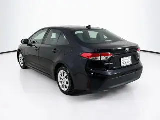 Toyota Corolla 2024 LE 4dr Sedán