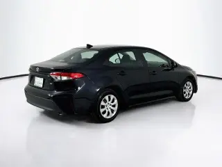 Toyota Corolla 2024 LE 4dr Sedán