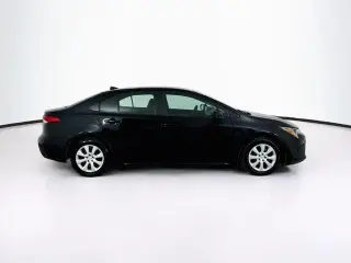 Toyota Corolla 2024 LE 4dr Sedán