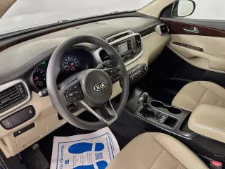 Kia Sorento 2017 4x4 LX V6 4p SUV