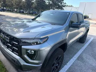 GMC Canyon 2024 4x4 Elevation 4p Puerta de Tripulación 5 ft. CB