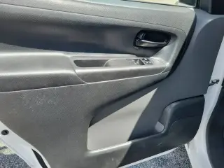 Nissan NV200 2021 SV 4dr Cargo Mini-Van