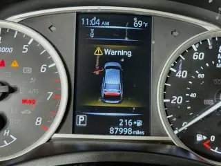 Nissan Sentra 2018 S 4p Sed 6M