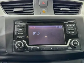 Nissan Sentra 2018 S 4p Sed 6M