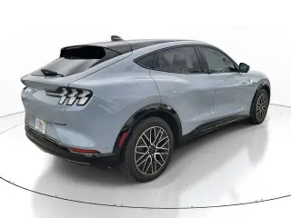 Ford Mustang Mach-E 2024 Premium 4dr SUV