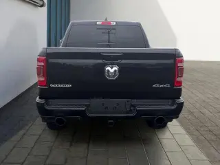 Ram 1500 2020 4x4 Laramie 4dr Crew Cab 5.6 ft. SB Pickup